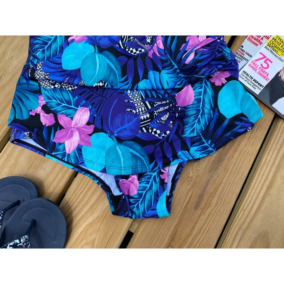 Swimsuits for All Swimsuit 16 Sarong Front One Piece NEW - Picture 5 of 9